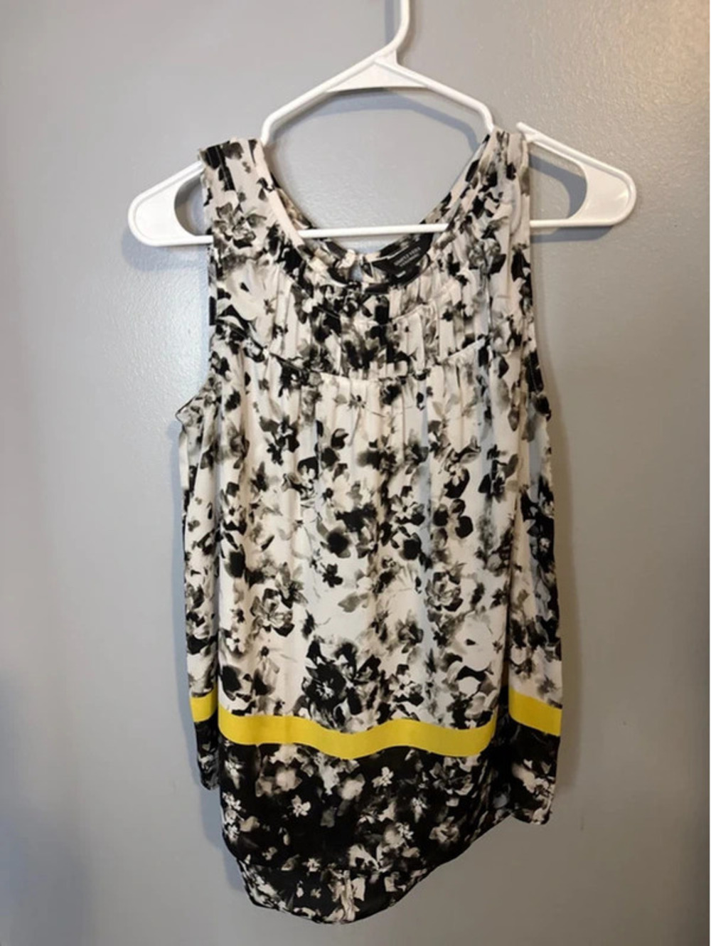 Med simply Vera dressy tank